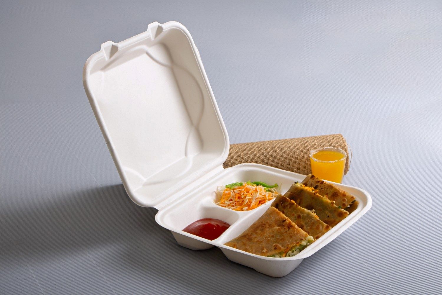 sugarcane bagasse takeout box